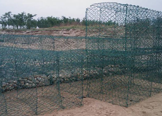 สีเขียว PVC ปกแต่งกล่อง Gabion 2m-6m Mesh หกเหลี่ยม