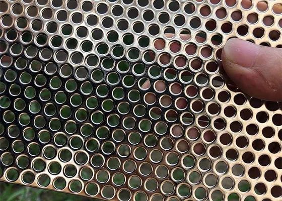การจัดทํารูปแบบหลุมสองหลุมสําหรับแผ่น perforated วงกลมตรงและ staggered