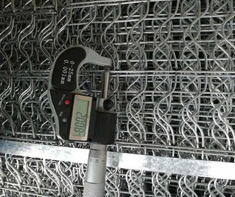 110-295 M ความยาวม้วน เครื่องเคลือบคอนกรีตน้ําหนัก Mesh การประมวลผลทางเคมี